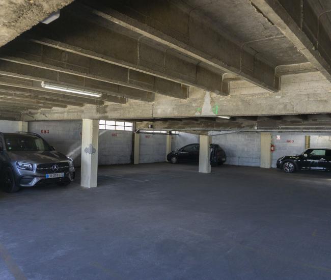 Niveau 6 Parking Oberkampf
